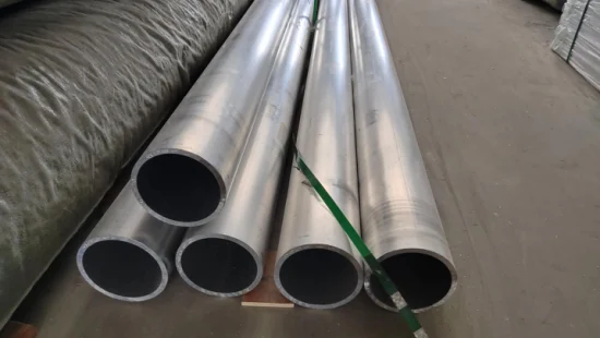 Factory Direct Sale of High Quality 6061 6063 Extruded Aluminum Round Pipe Aluminum Tube in Stock